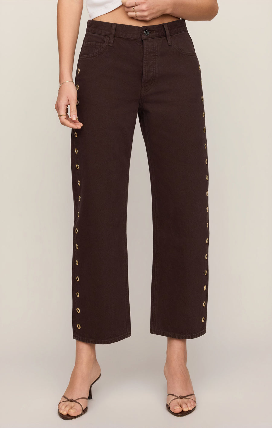 Savelo The Off Duty Mid-Rise Bowed Ankle Denim