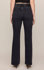 Savelo The Studio High-Rise Modern Boot Denim