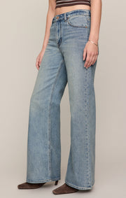 Savelo The Stunner Mid-Rise Wide Denim