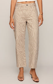 Savelo The Off Duty Mid-Rise Bowed Ankle Denim