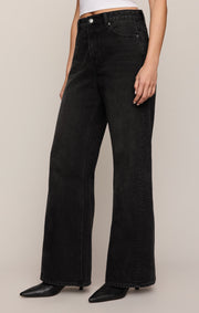 Savelo The Head Turner High-Rise Wide Denim