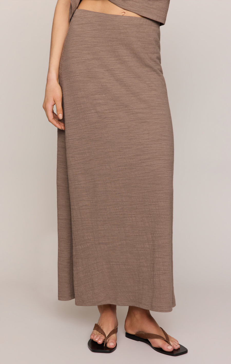 Savelo Delavine Textured Midi Skirt