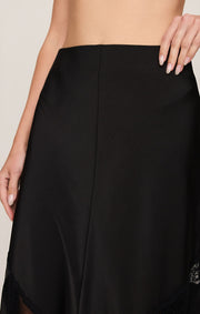 Savelo Kori Lace Midi Skirt