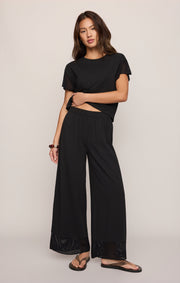 Savelo Banyan Crochet Pant