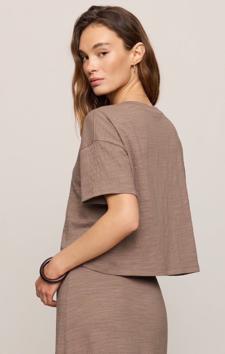 Savelo Sway Textured Cropped Tee
