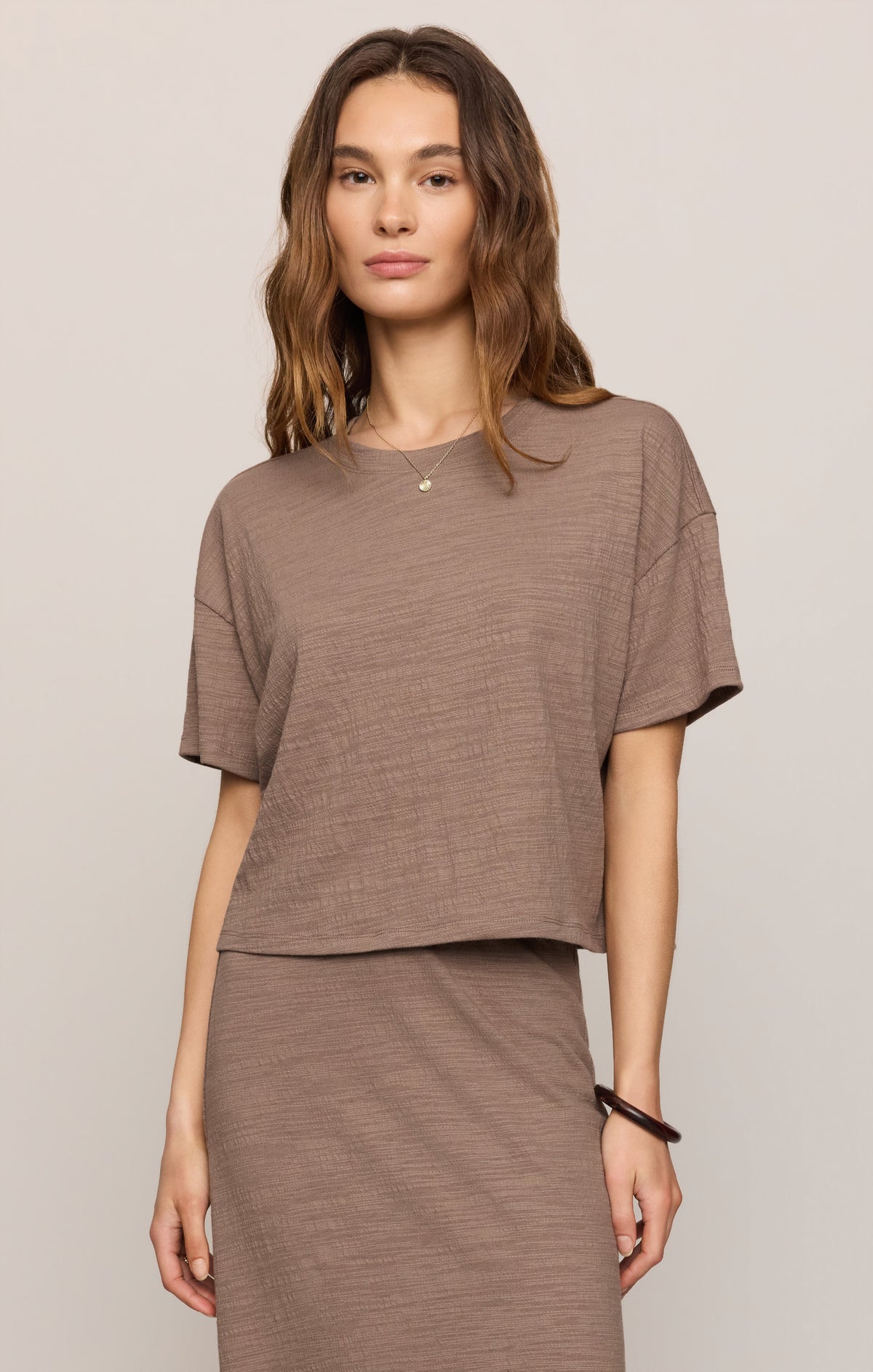 Savelo Sway Textured Cropped Tee