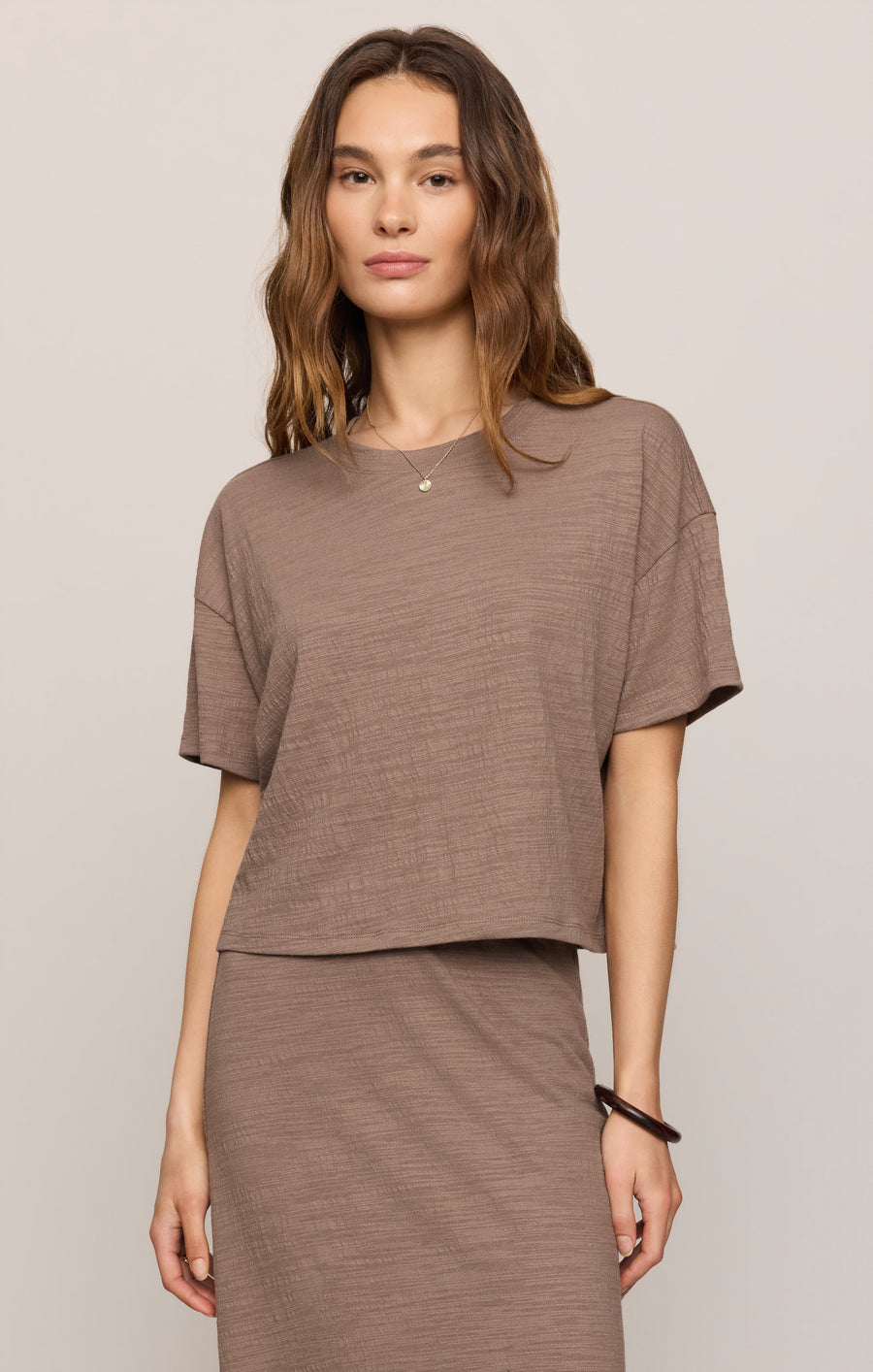 Savelo Sway Textured Cropped Tee