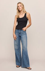 Savelo Rowe Rib Scoop Tank