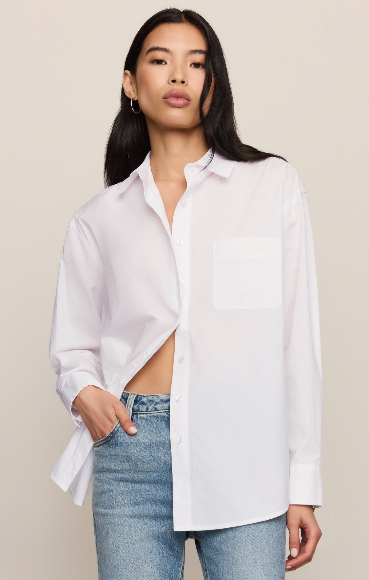 Savelo The Gallery Button Up
