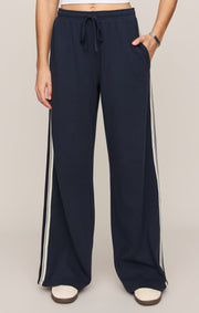 Savelo Breakaway Track Pant