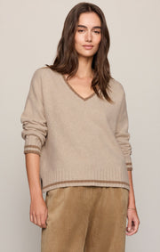Savelo Endure V-Neck Sweater
