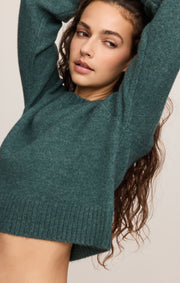 Savelo Stand In Cropped Sweater