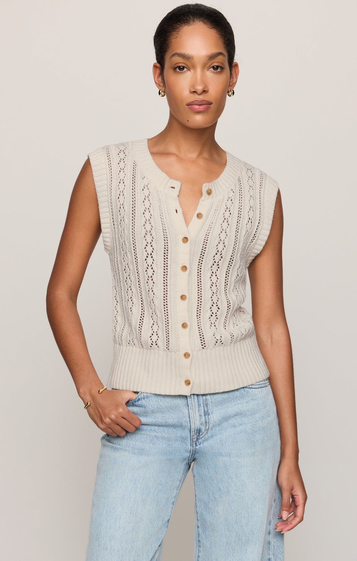 Savelo Cabot Crochet Vest