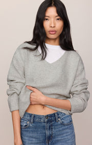 Savelo Cerro V-Neck Sweater