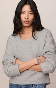 Savelo Cerro V-Neck Sweater